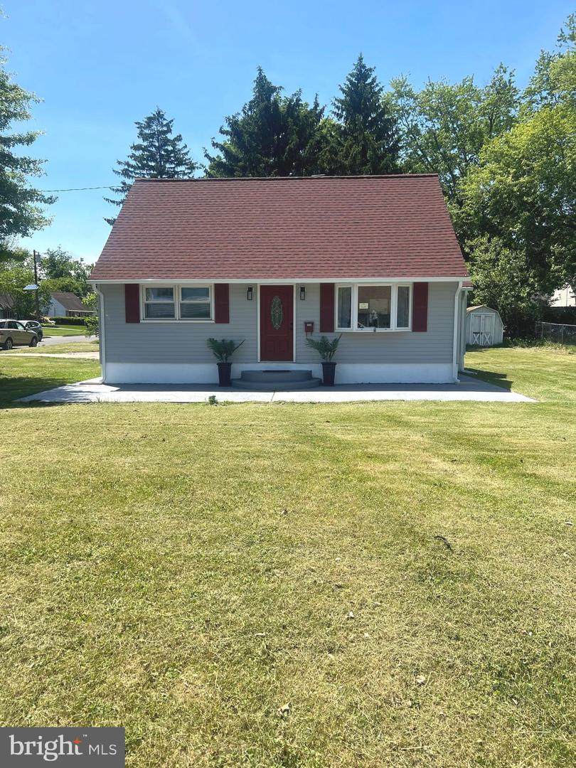 953 Terrace Boulevard - Photo 1