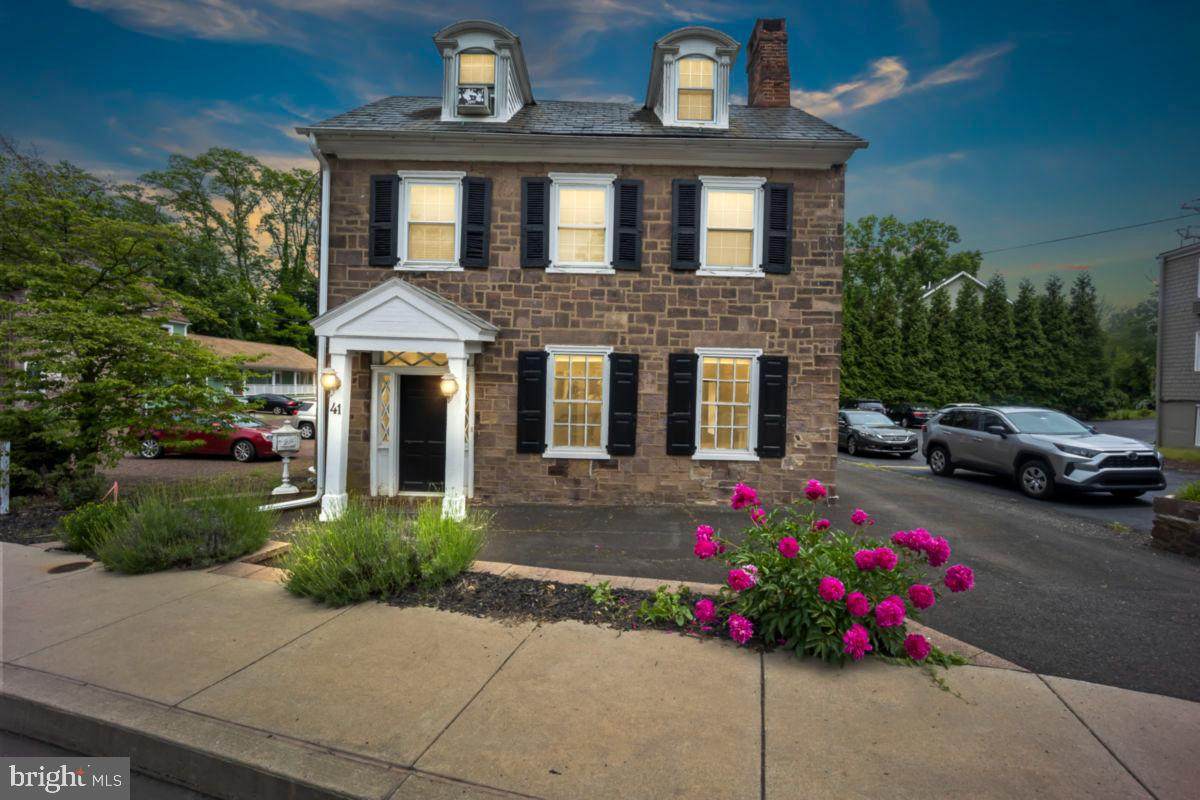 41 Afton Avenue - Photo 1