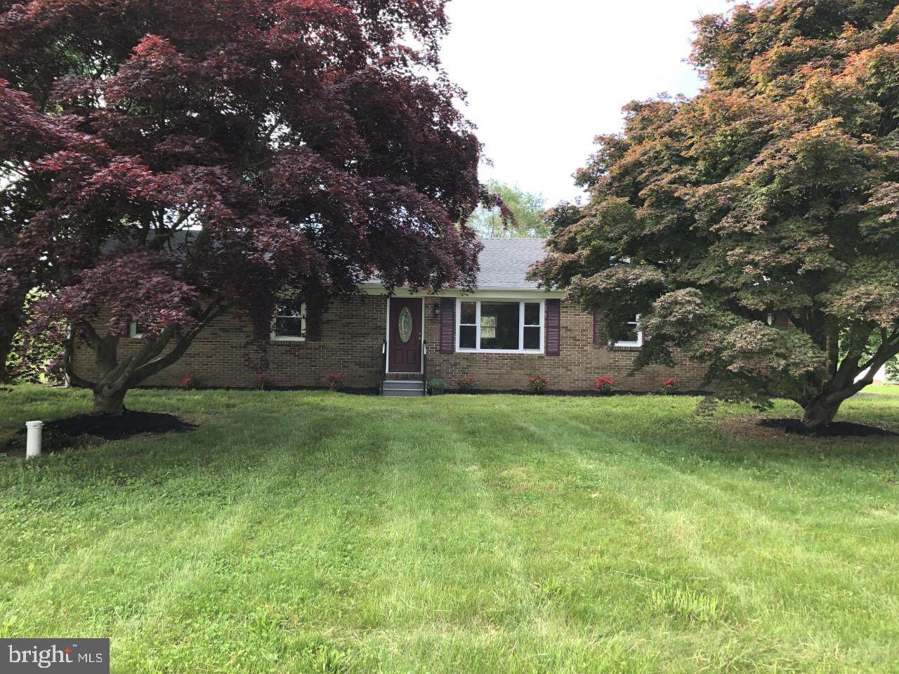 2921 Bradenbaugh Road - Photo 1
