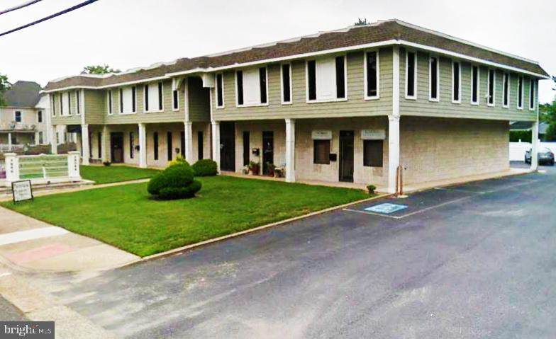2000 Shore Road - Photo 1