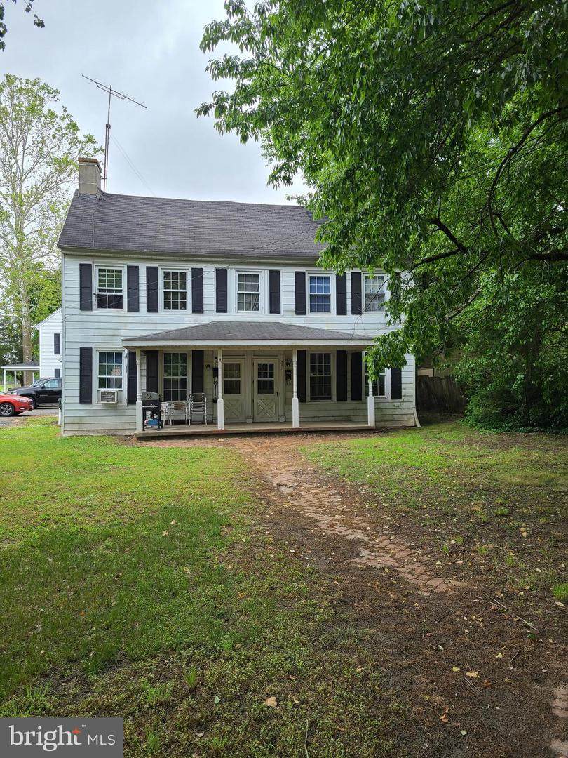 321/323 Main Street - Photo 1