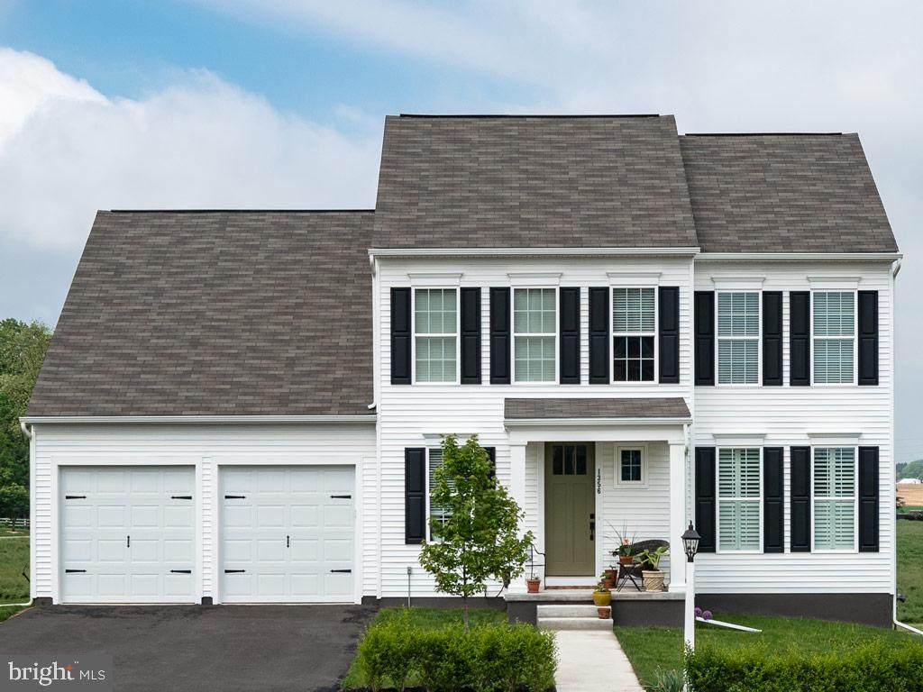 1233 Innox Road - Photo 1