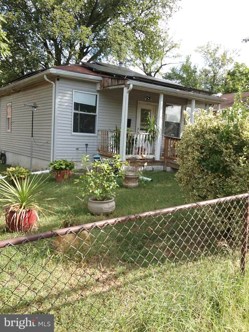 4908 Meade Street - Photo 1