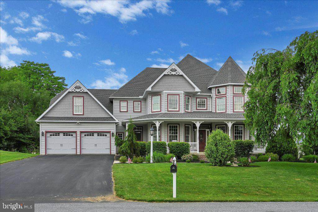 39 Ridgefield Drive - Photo 1