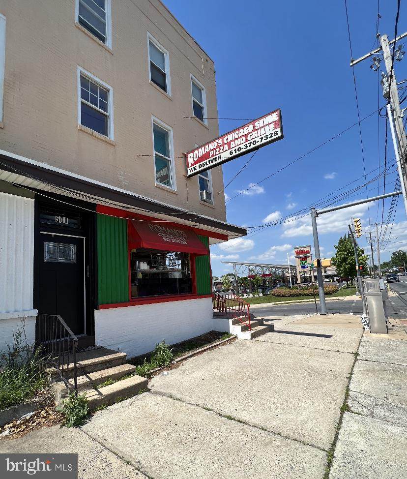 501 Lancaster Ave - Photo 1