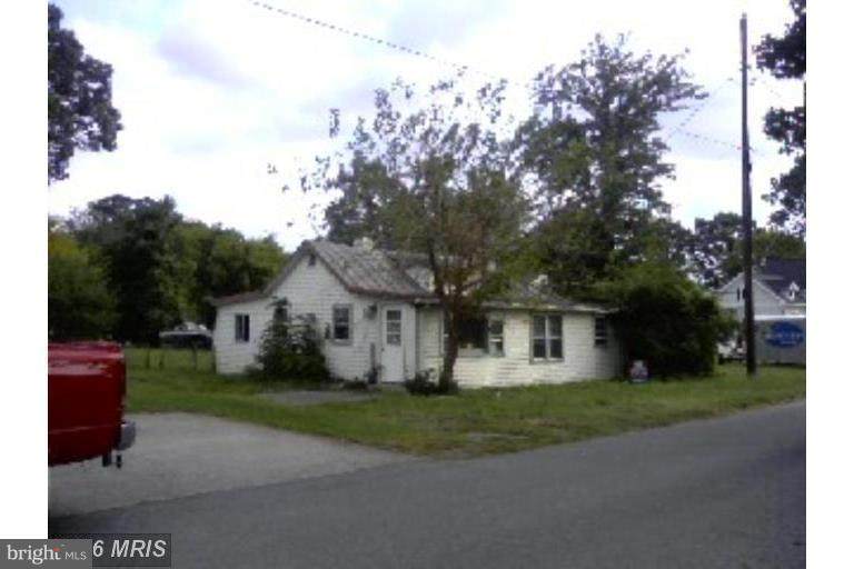 16546 Oakley Drive - Photo 1