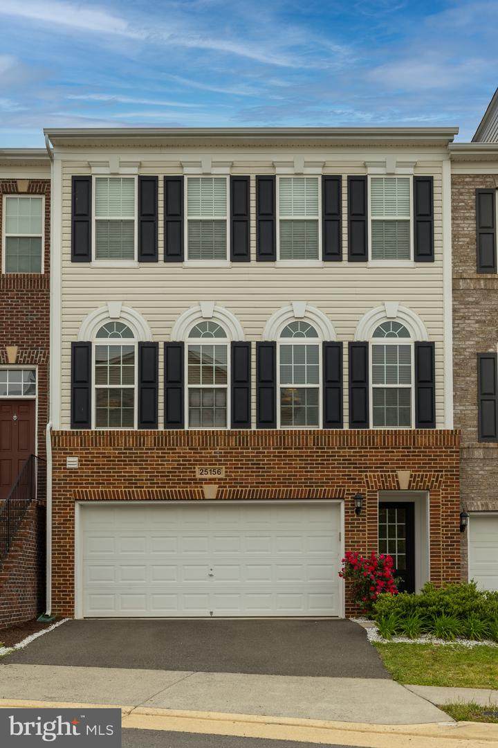 25156 Prairie Fire Square - Photo 1