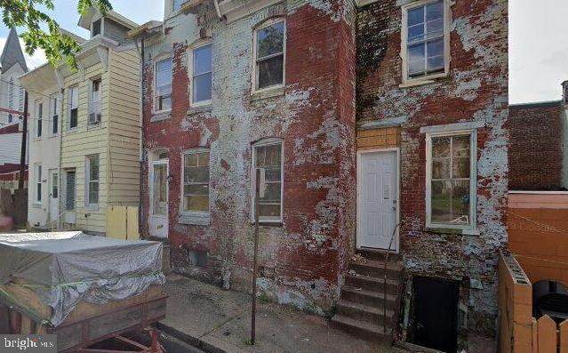 1048 Cherry Street - Photo 1