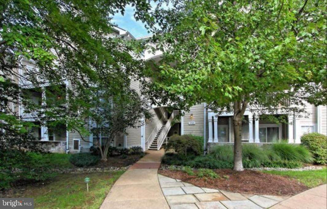 1700 Lake Shore Crest Drive - Photo 1