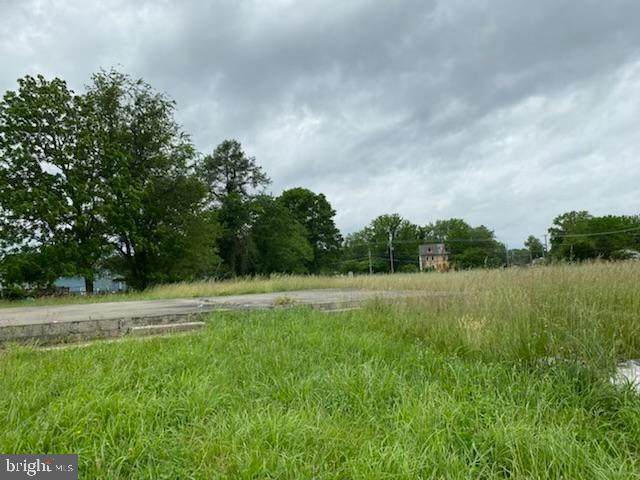 437-439 Afton Dr Afton Drive - Photo 1