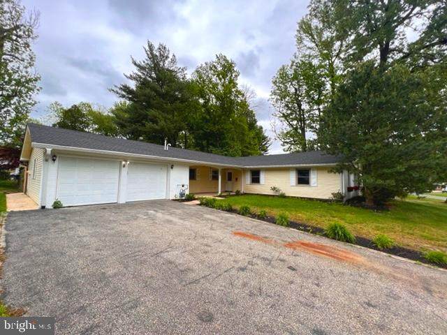 55 Crestview Drive - Photo 1