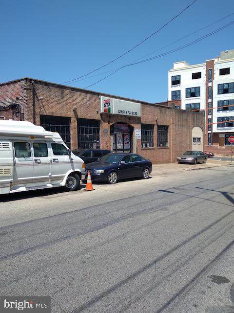 6200-6 Woodbine Avenue - Photo 1