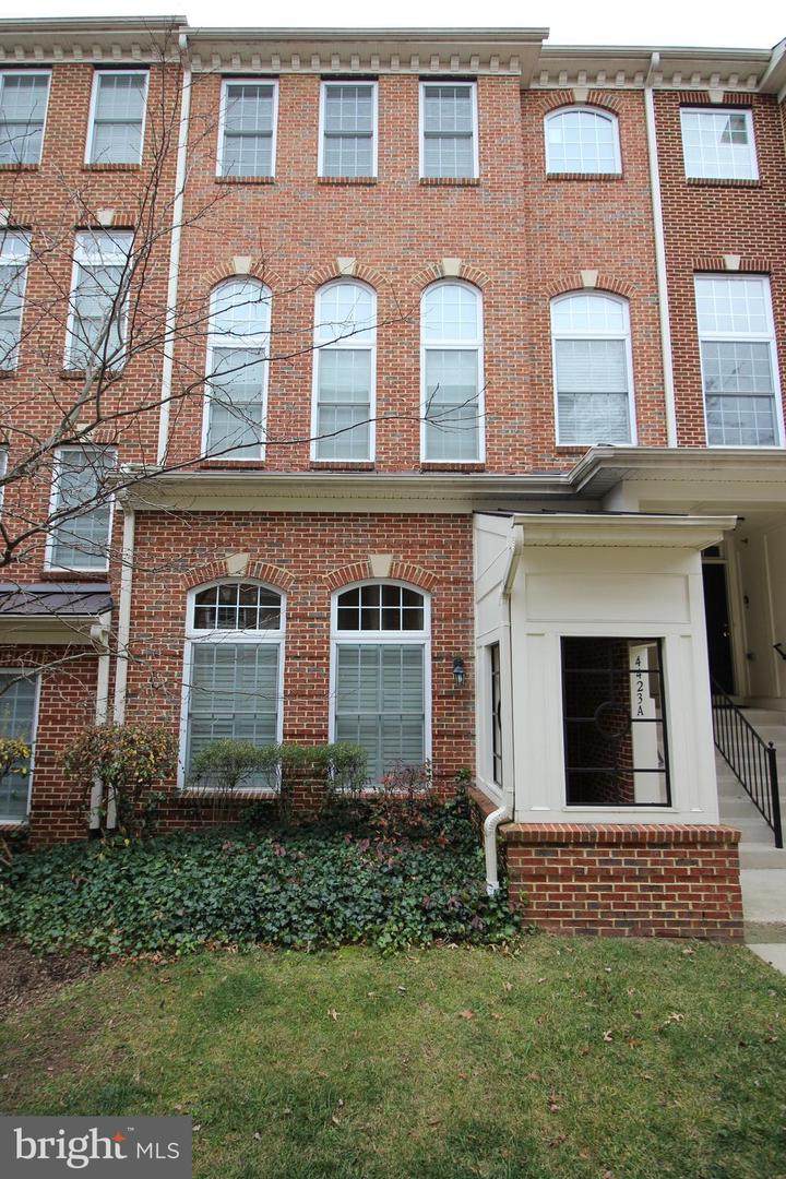 4423-A Eastwick Court - Photo 1