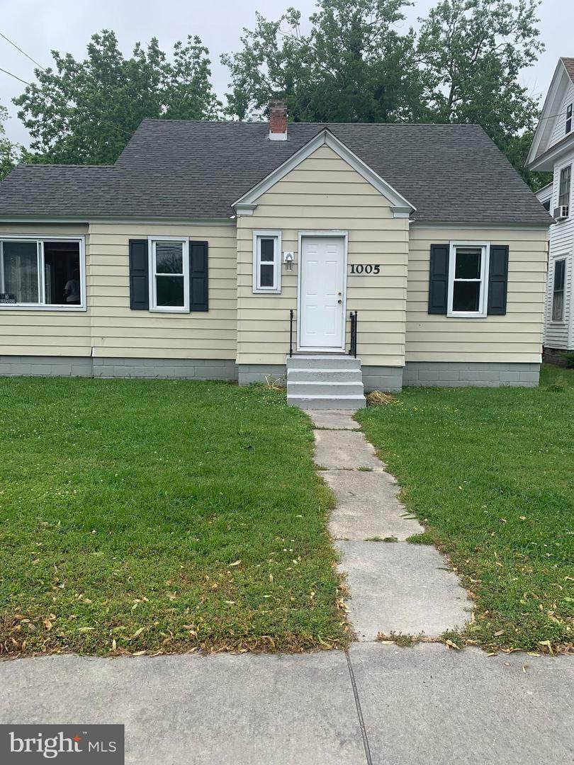 1005 Race Street - Photo 1