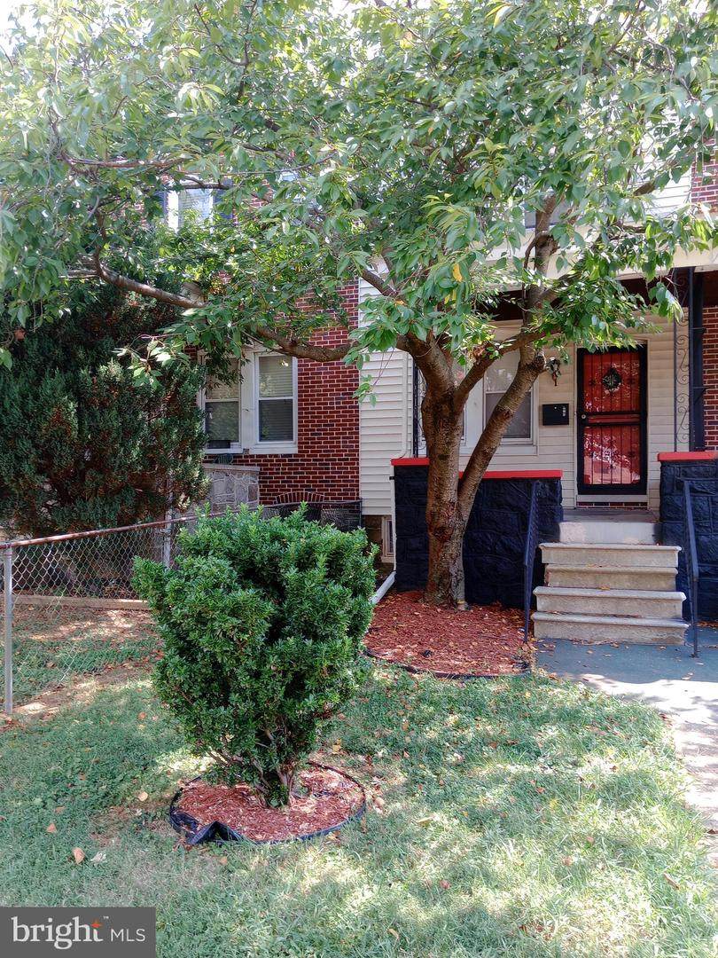 3625 Oakmont Avenue - Photo 1