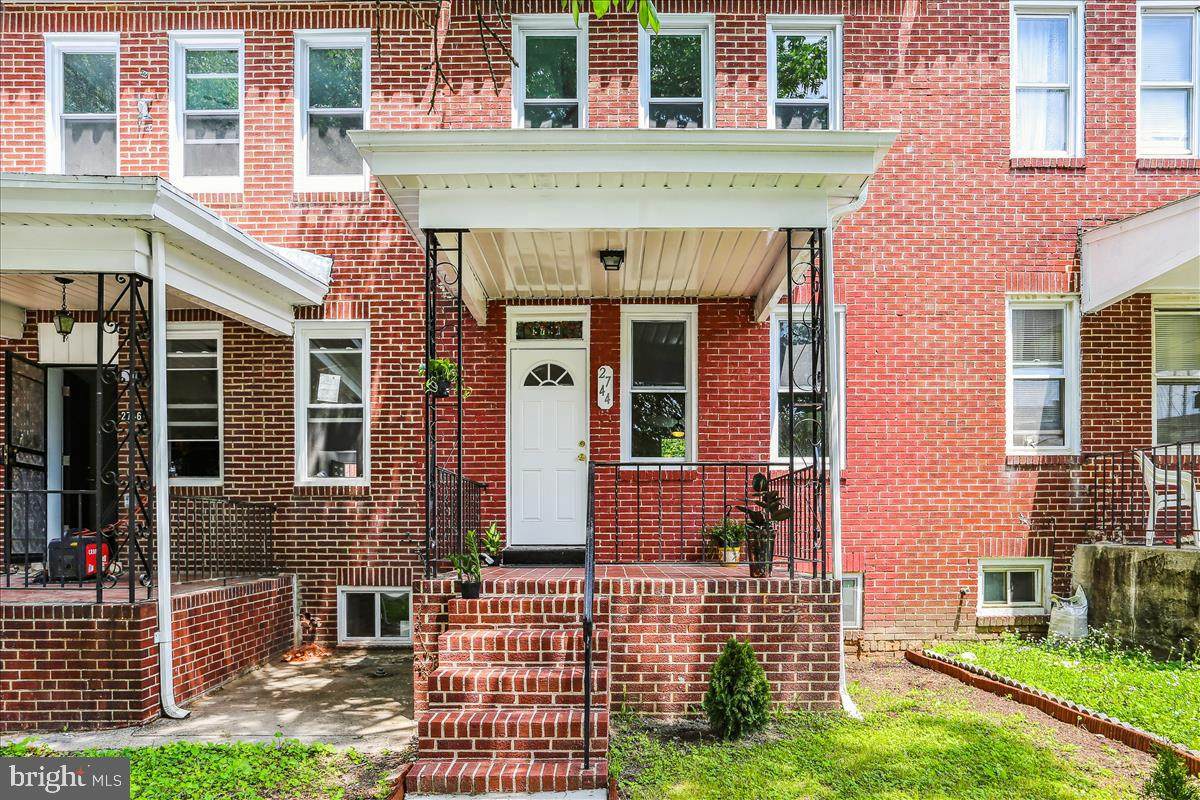 2744 Baker Street - Photo 1