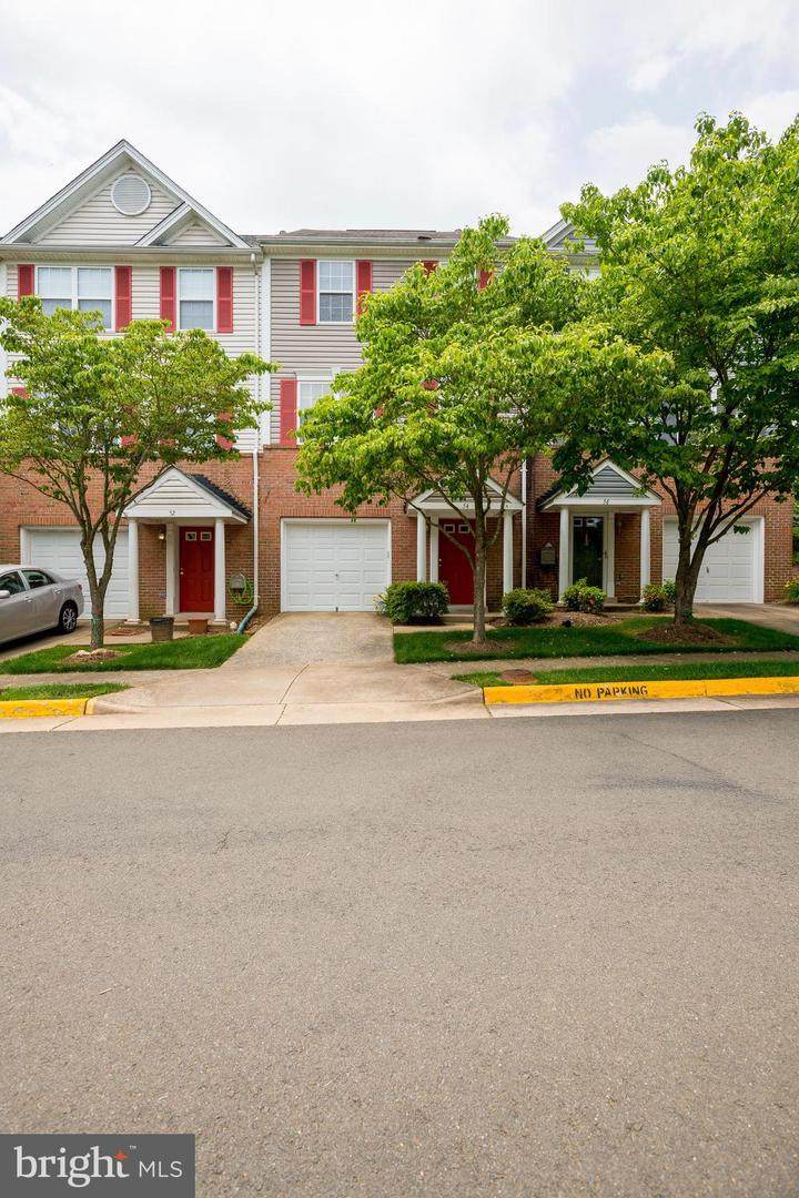 54 Quarterpole Court - Photo 1