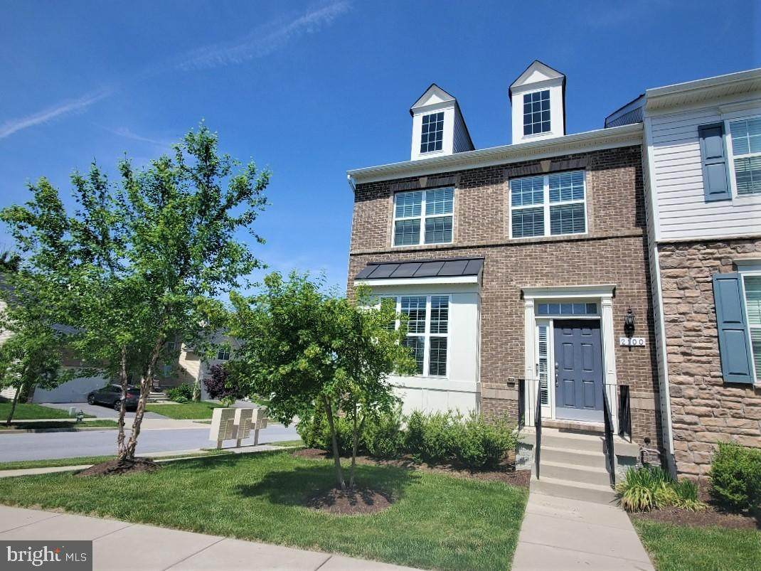 2100 Garden Grove Lane - Photo 1