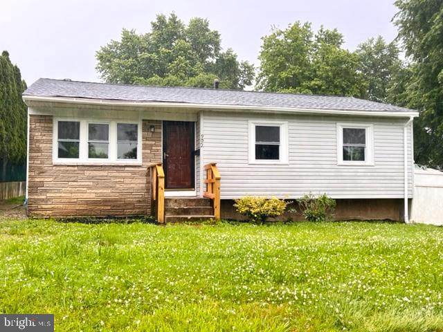 902 Lambert Drive - Photo 1