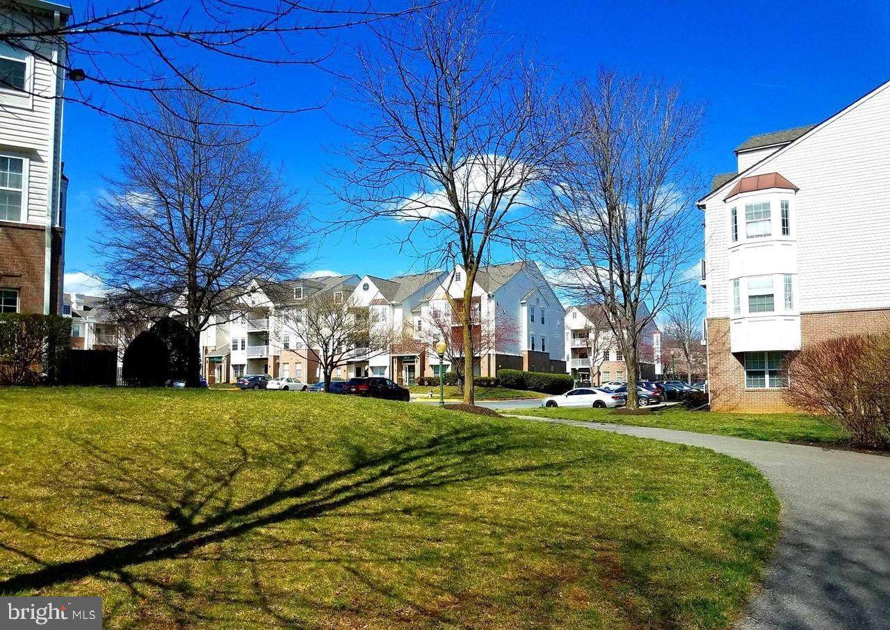8961 Town Center Circle - Photo 1