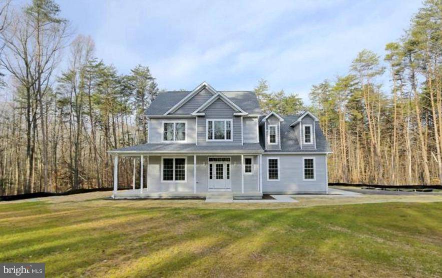 8015 Shannon Woods Place - Photo 1