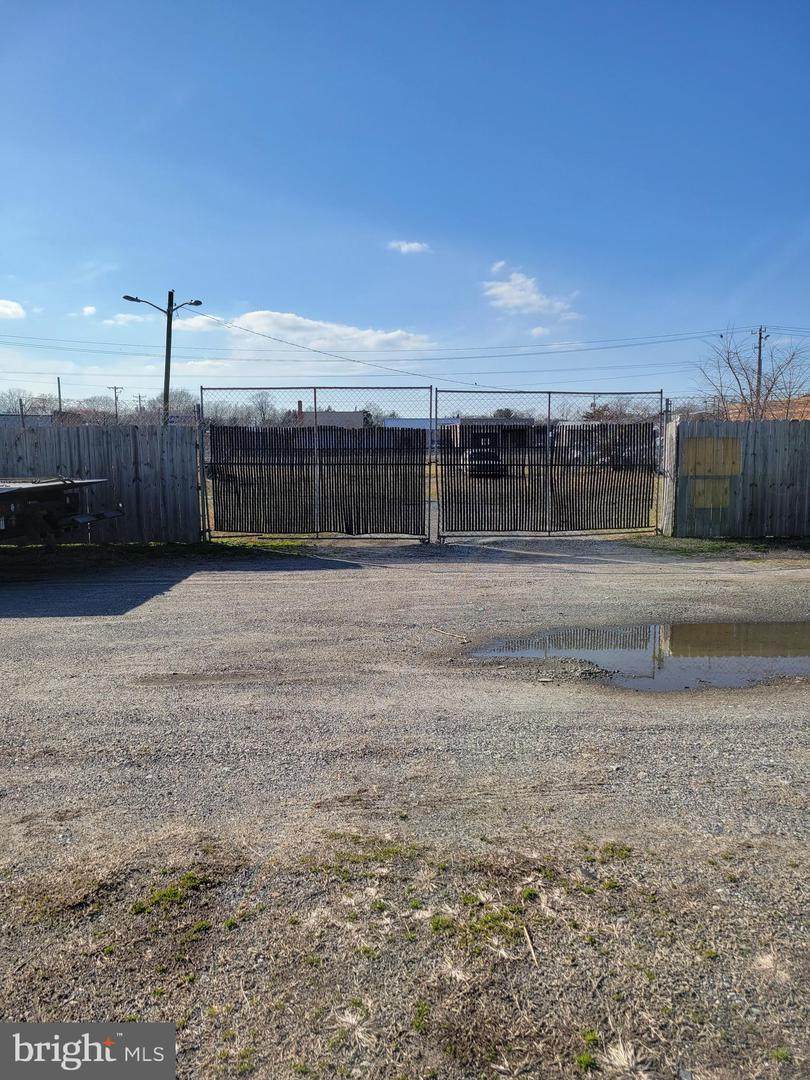 908 Upshur Street - Photo 1
