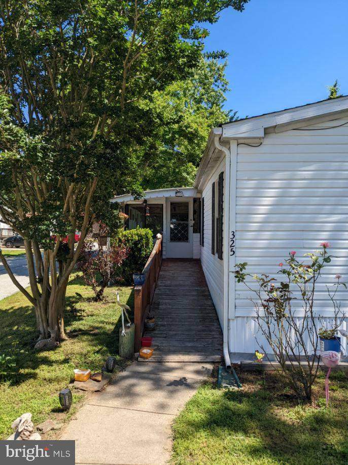 325 Ella Dr. - Photo 1