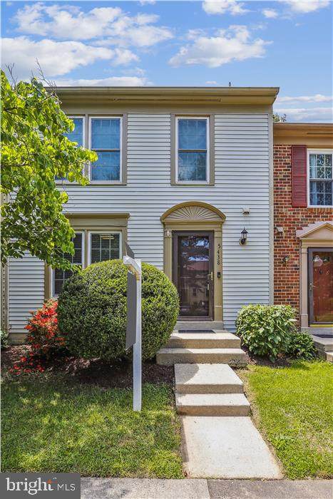 5438 New London Park Drive - Photo 1