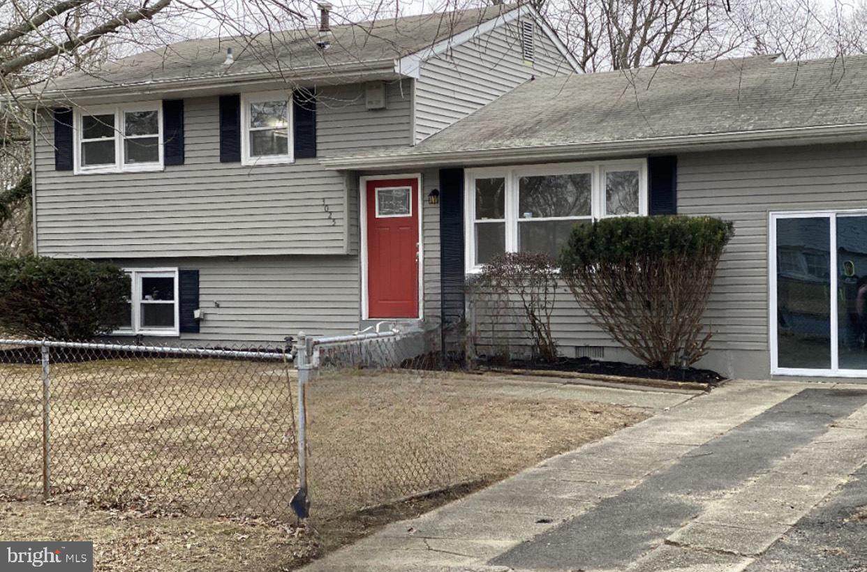 3025 Athens Way - Photo 1