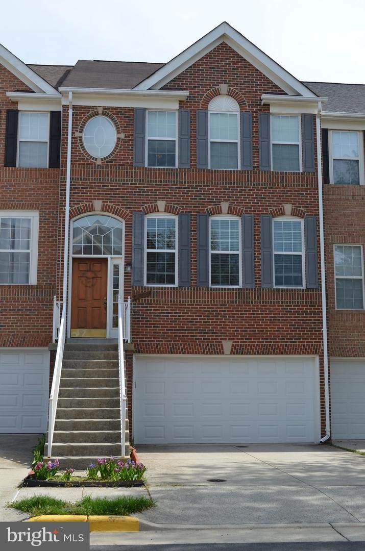 162 Spencer Terrace - Photo 1