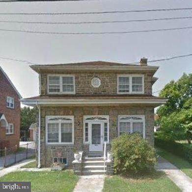 1716 Chestnut Street - Photo 1