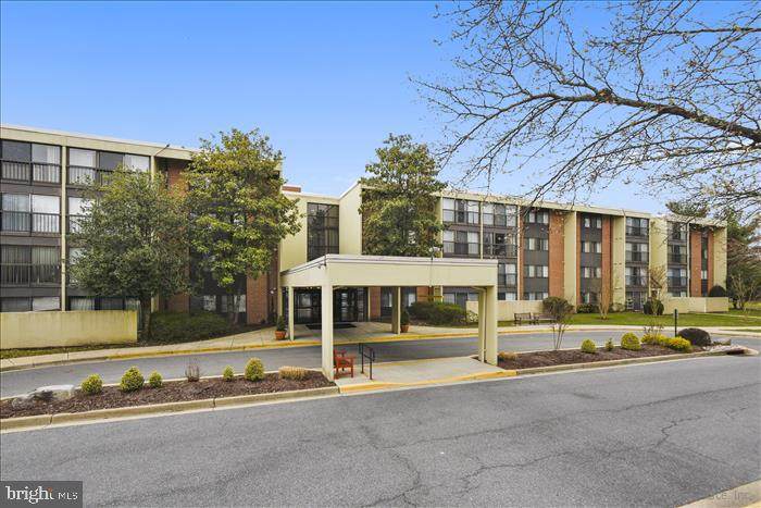 2921 Leisure World - Photo 1
