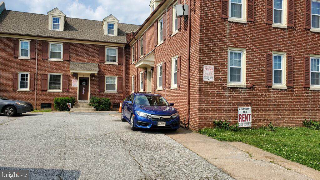 5 Winston Avenue - Photo 1