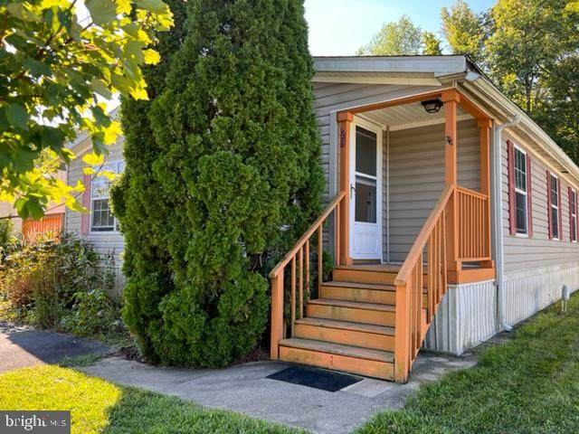 230 Woods Way - Photo 1