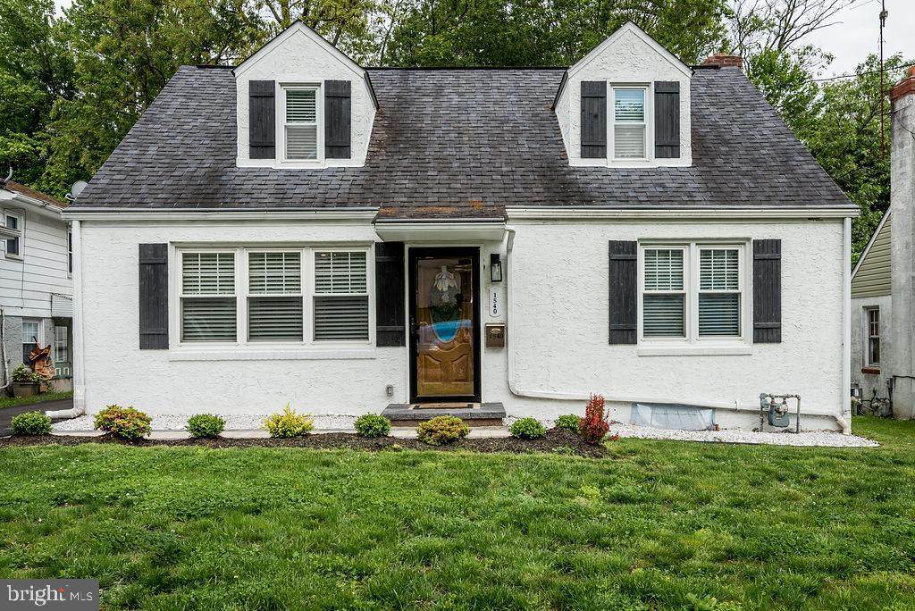 1540 Rockwell Road - Photo 1
