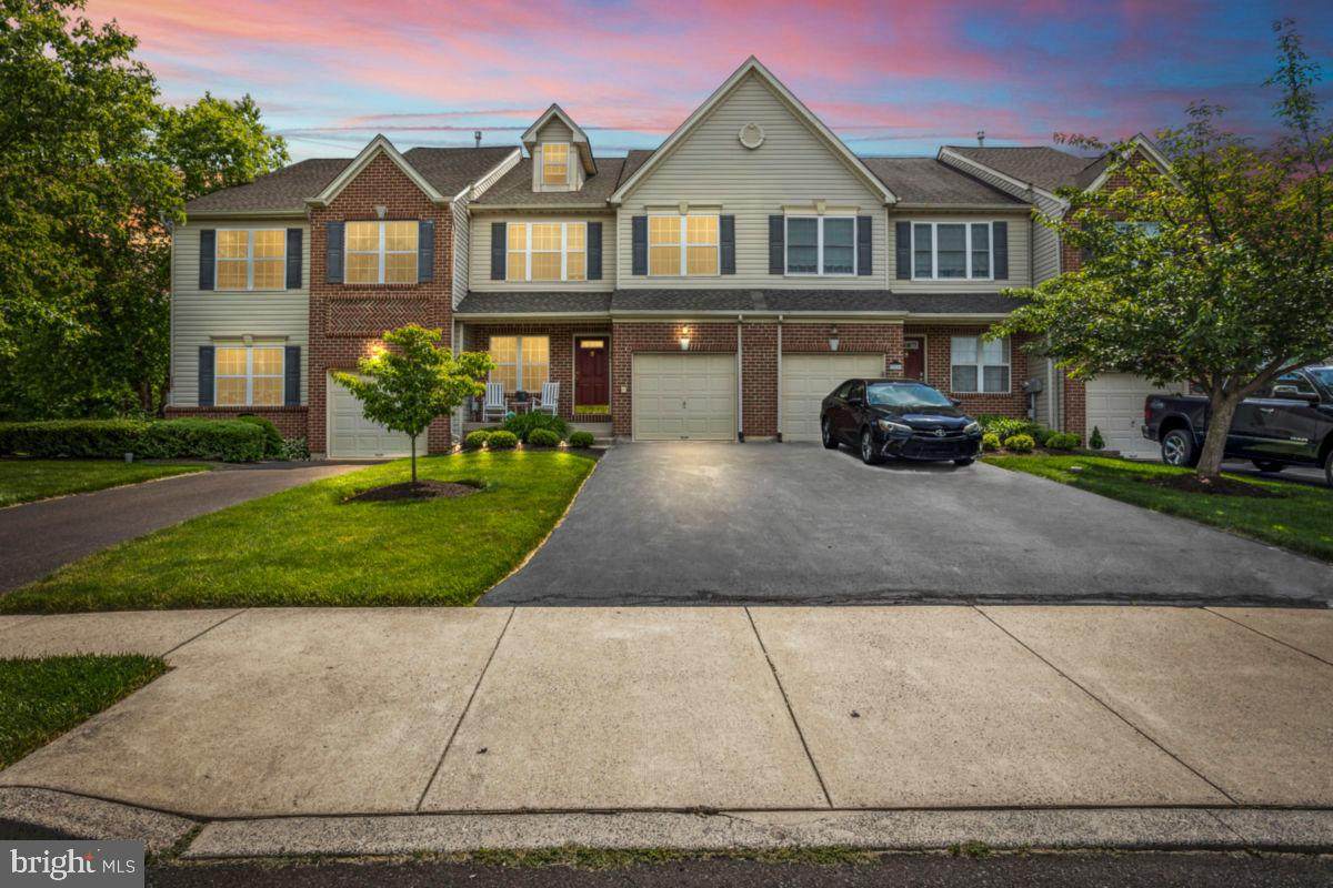 361 Belcourt Way - Photo 1