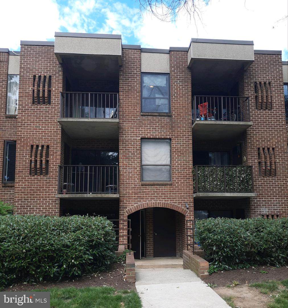 16 Silverwood Circle - Photo 1