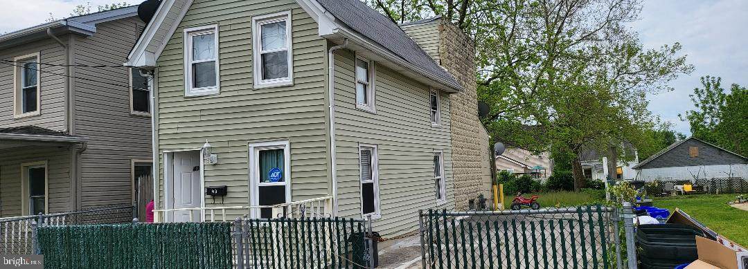 43 Carpenter Street - Photo 1
