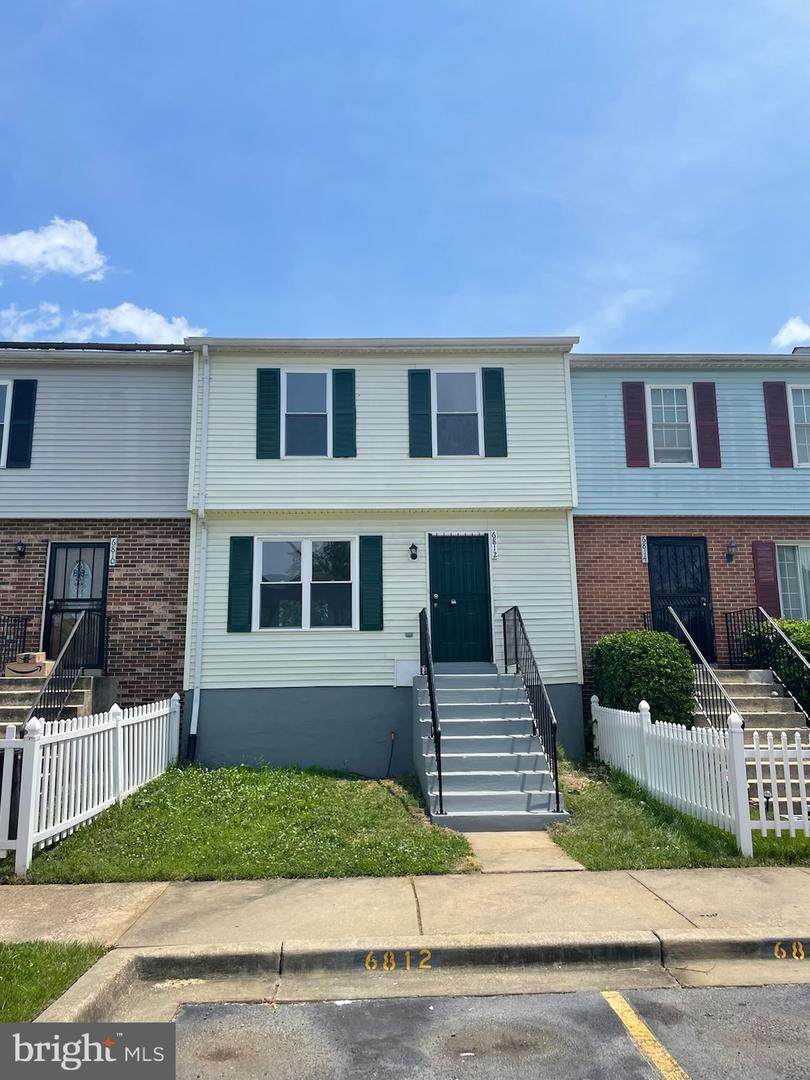 6812 Hawthorne - Photo 1