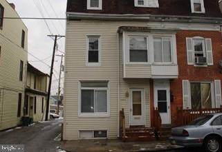 121 West Street - Photo 1