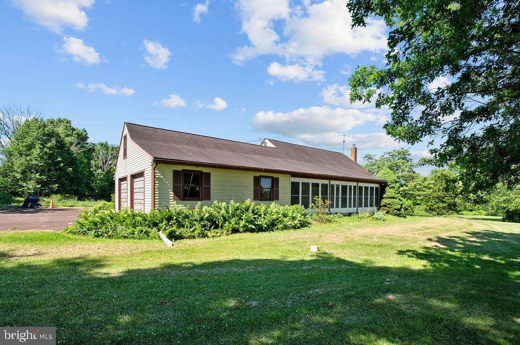 202 Moyer Road - Photo 1