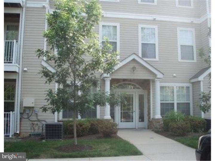 68 Kyle Way - Photo 1