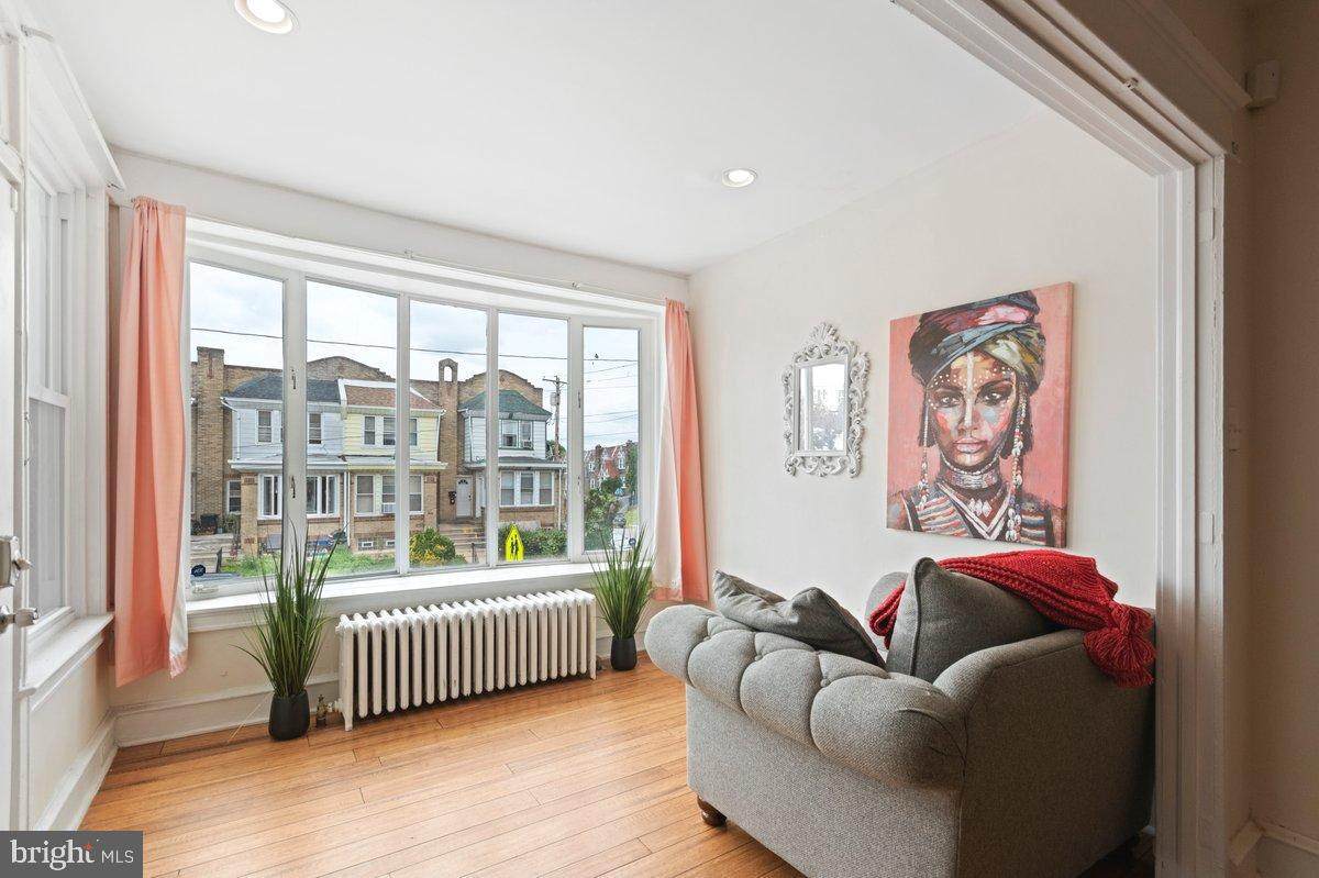 6204 17TH Street - Photo 1