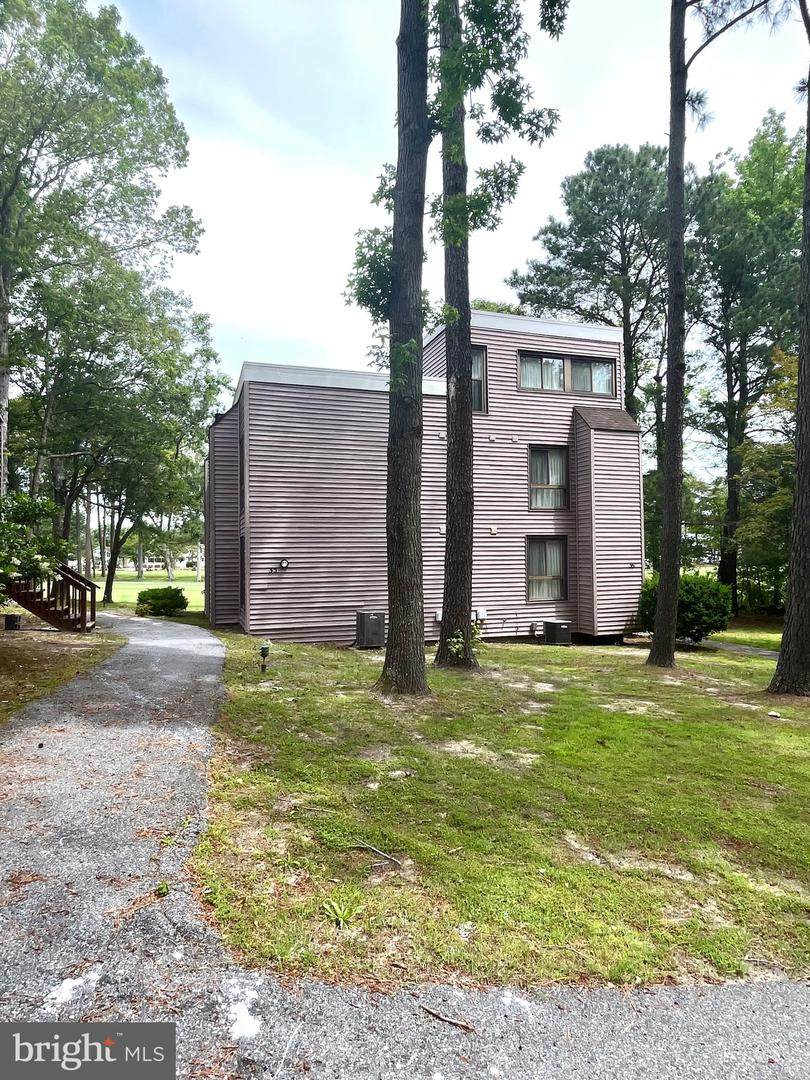 438 Ocean Parkway - Photo 1