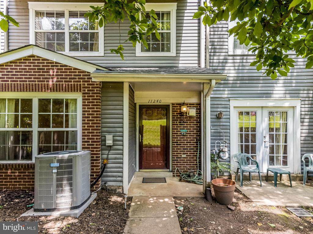 11240 Stagestone Way - Photo 1