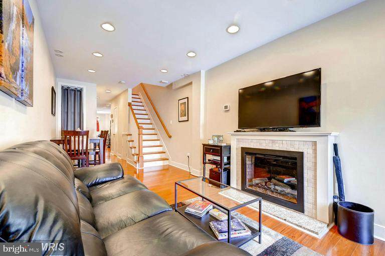 608 Washington Street - Photo 1