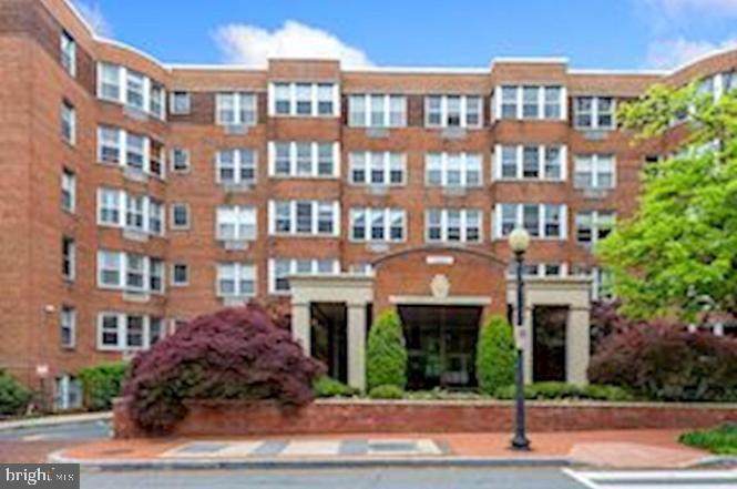 2500 Q Street - Photo 1