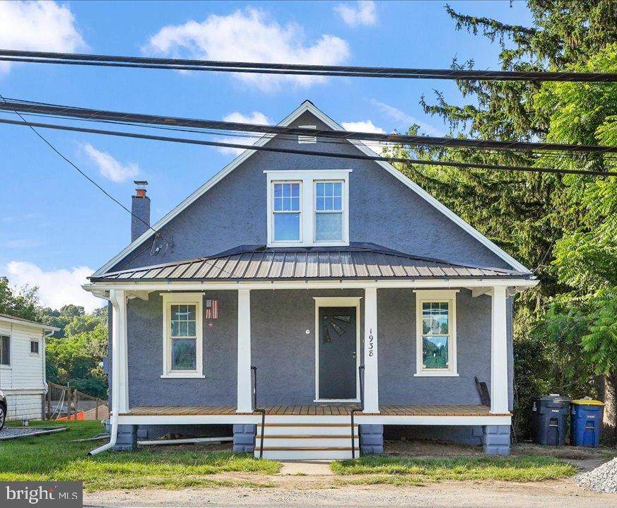 1938 Valley Road - Photo 1