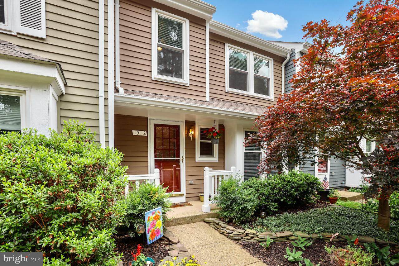 1512 Poplar Grove Drive - Photo 1
