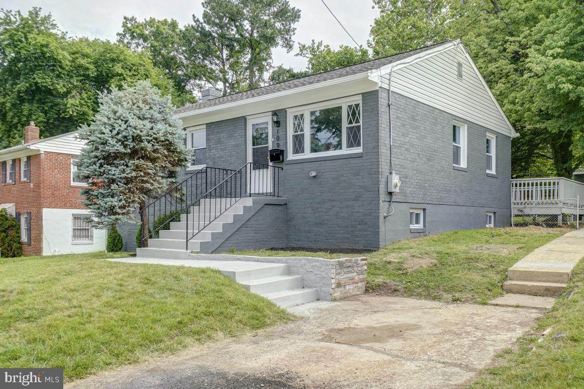 109 69TH Street - Photo 1